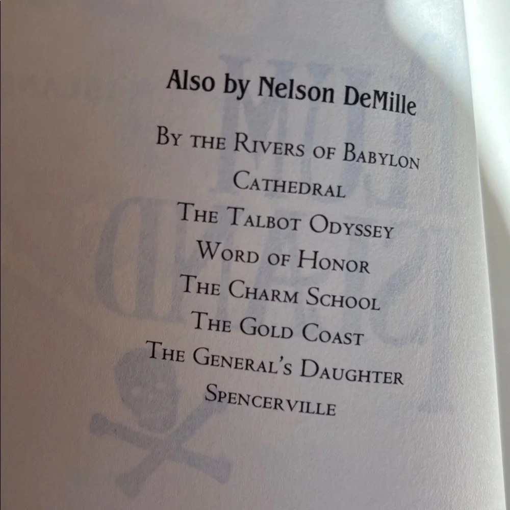 Nelson DeMille Plum Island Hardcover Book - Blue